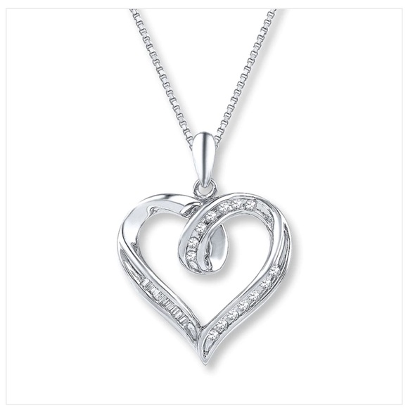 Heart Necklace - Picture 2 of 4